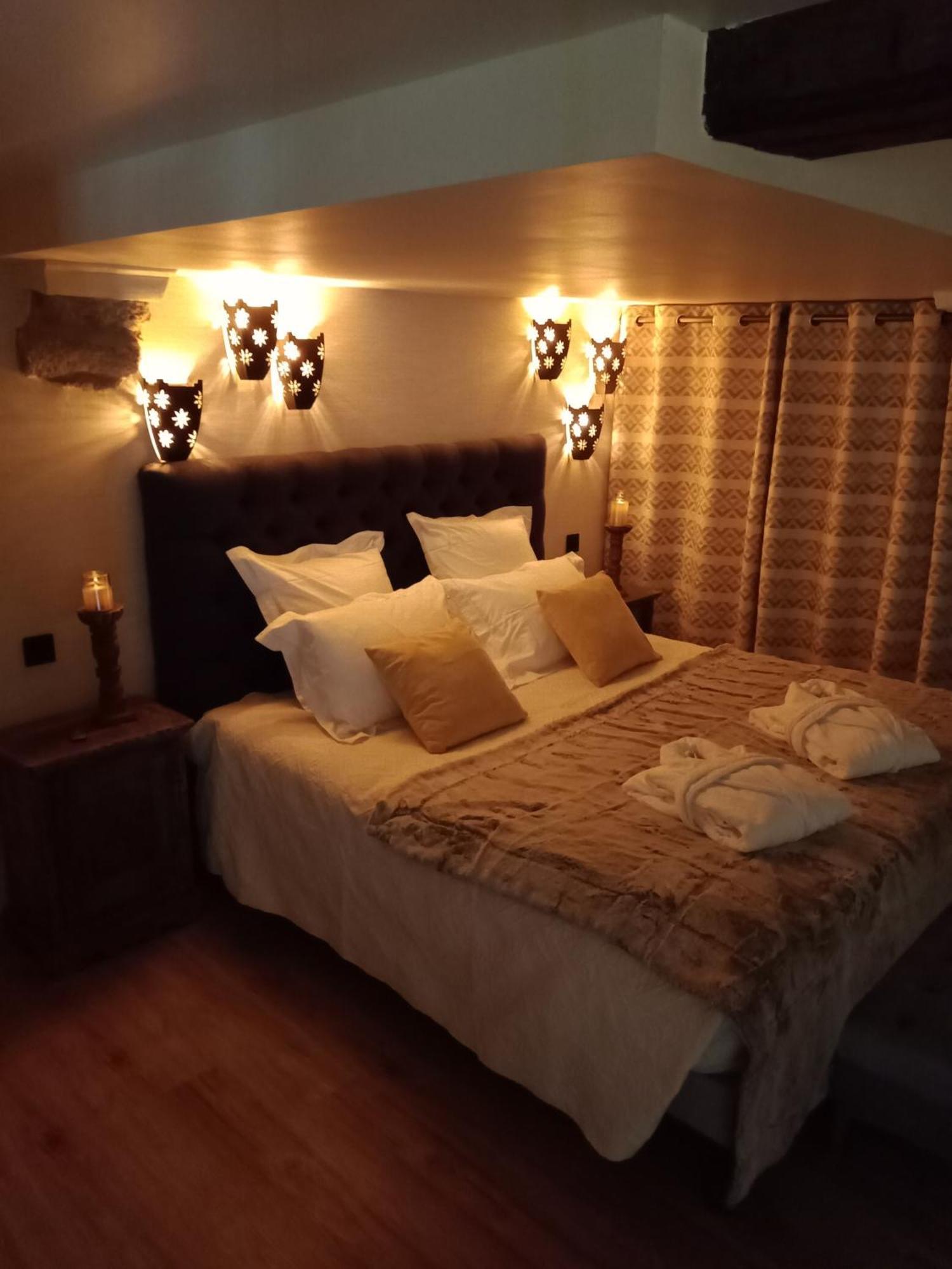Manoir Du Grand Chene Hotel La Vraie-Croix Szoba fotó
